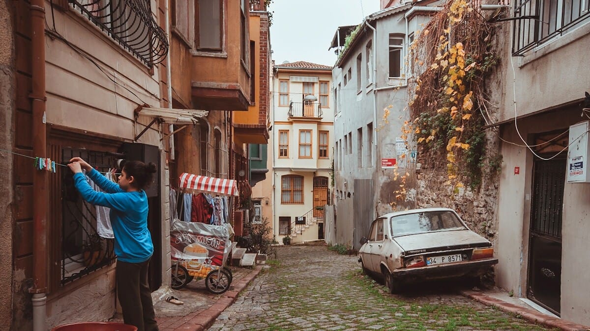 garaj-kapisi-tamircisi-secerken-dikkat-edilmesi-gerekenler-0OeG Kepenk Tamiri ve servisi Garaj kapısı tamiri Kepenk Tamiri ve servisi