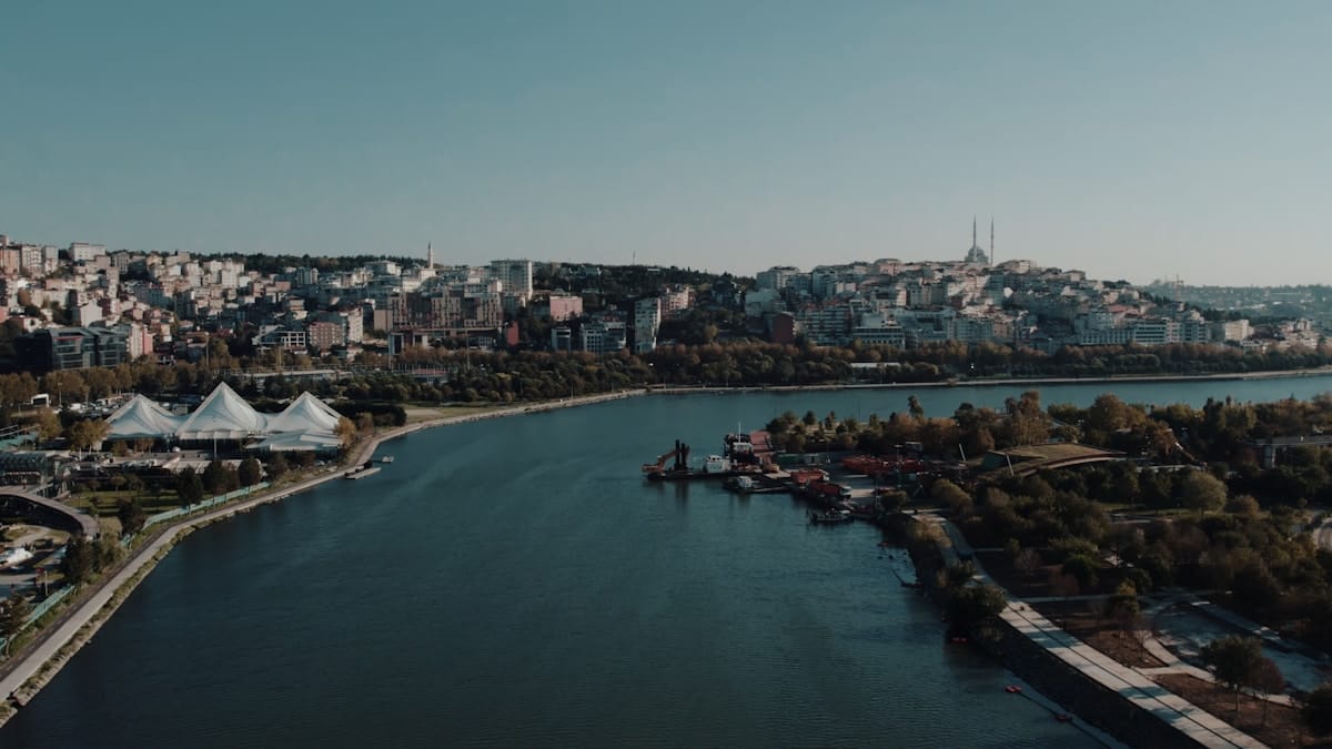 panjur-tamiri-istanbul-2026-bilmeniz-gereken-her-sey-oGn6 Kepenk Tamiri ve servisi Panjur tamiri Kepenk Tamiri ve servisi